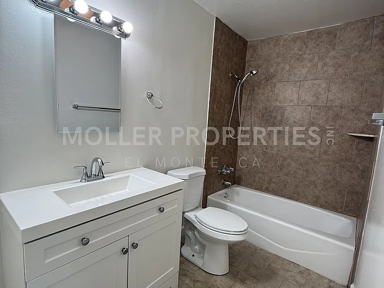 Baldwin Park 3229 — Photo 19