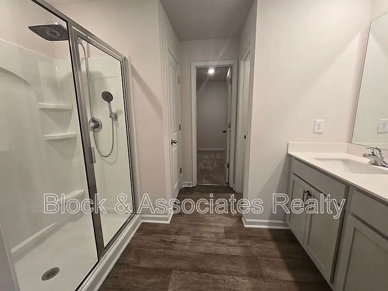 310 Beresford Way — Photo 24