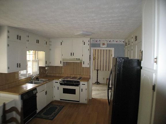 5th image of 2618 Kensington Dr