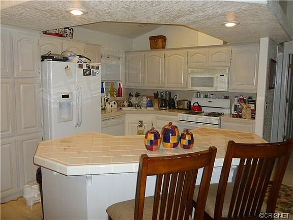 3rd image of 20075 Northcliff Dr
