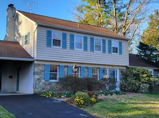 611 Smallwood Rd, Rockville, MD 20850