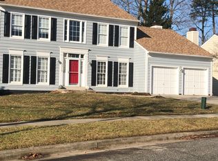 9310 Copernicus Dr, Lanham, MD 20706