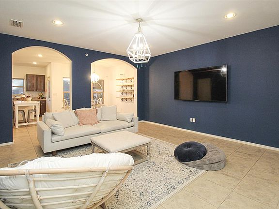 4th image of 5708 Montevista Dr #5708