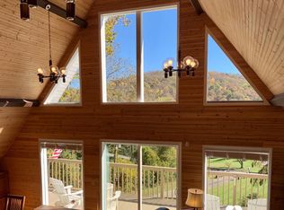 824 S Dogwood Dr, Berea, KY 40403