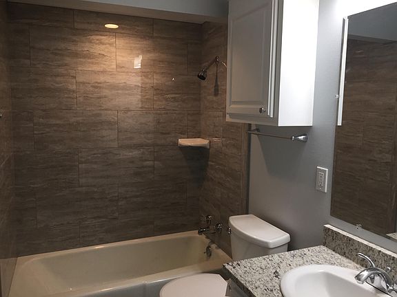 4th image of 4174 Little Farms Dr