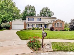 3120 Kensington Dr, Springfield, IL 62702