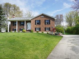 3670 W Galbraith Rd, Cincinnati, OH 45247