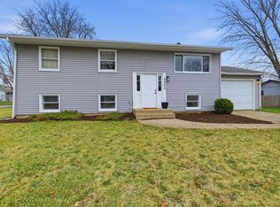 5008 Valentine Pl, Rockford, IL