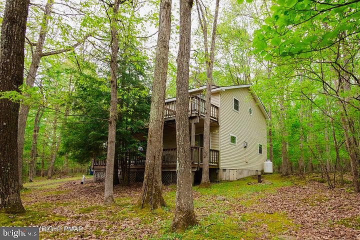 1st image of 20 Horseshoe Dr