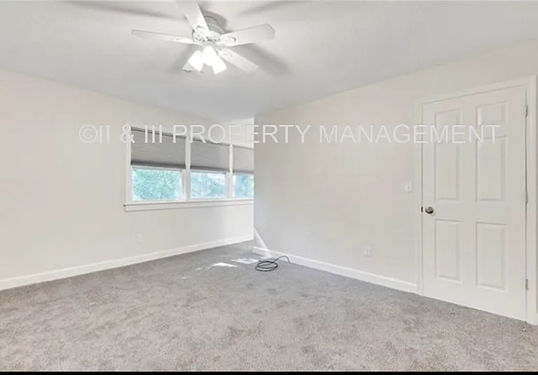 6406 W 72nd Ter — Photo 12