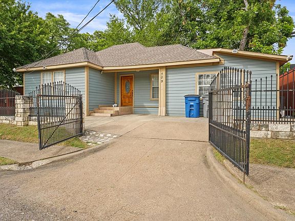 3rd image of 709 S Munger Blvd