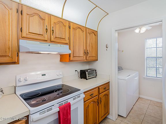 5th image of 1705 Harrison St APT 251