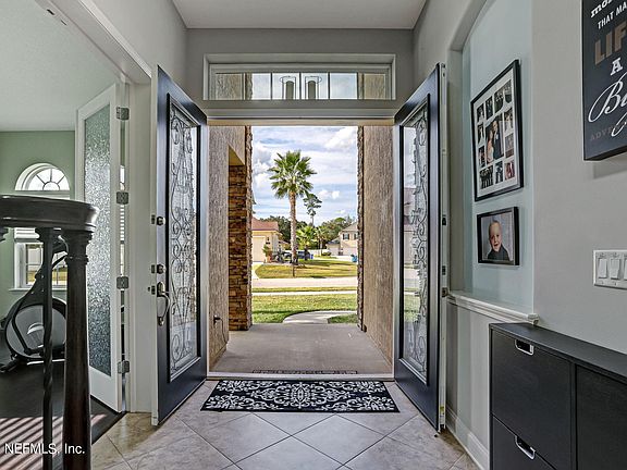 4th image of 830 HUFFNER HILL Circle