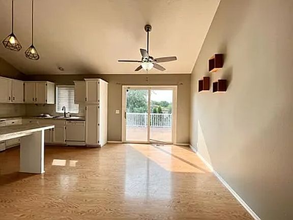3rd image of 6714 N 110th Ave