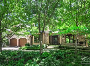 5449 Bending Oaks Pl, Downers Grove, IL 60515