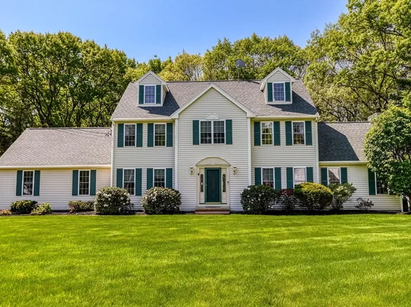 4 Dorset Ln, East Walpole, MA 02032