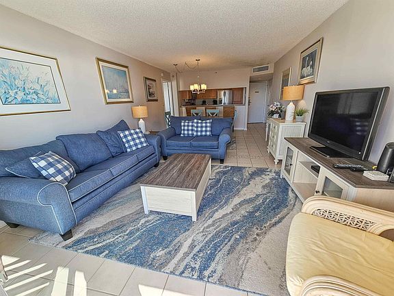5th image of 9820 Queensway Blvd. #1502