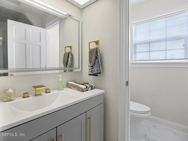 200 Sunstone Ct #GUEST HOUSE — Photo 30