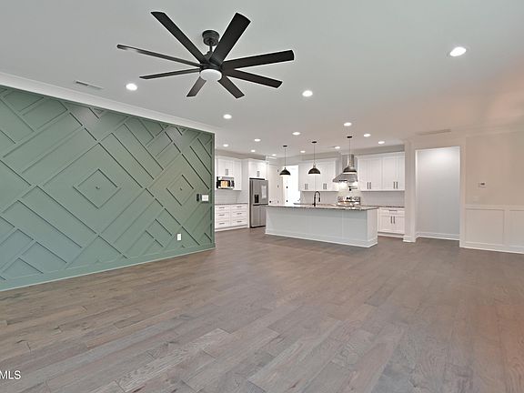 4th image of 224 Nicoma Dr Lot 4