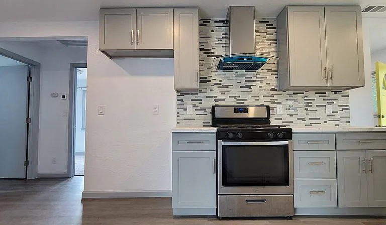 4810 Mascot Ave — Photo 4