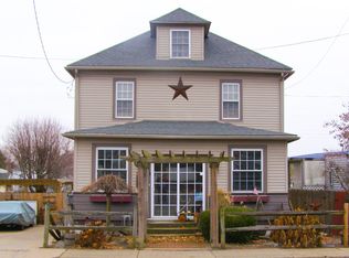 210 Union St, Pringle, PA 18704