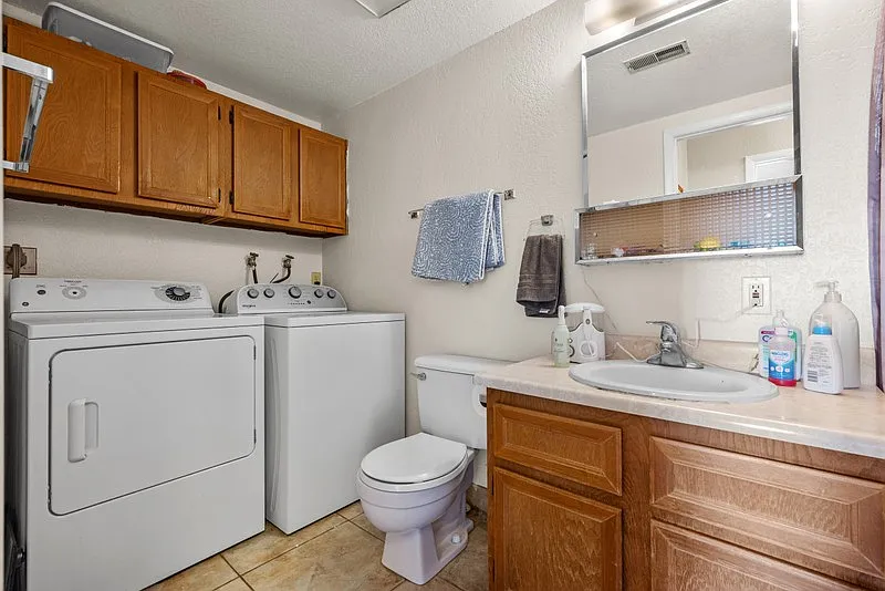 Women Student Housing by BYU Private room — Photo 4