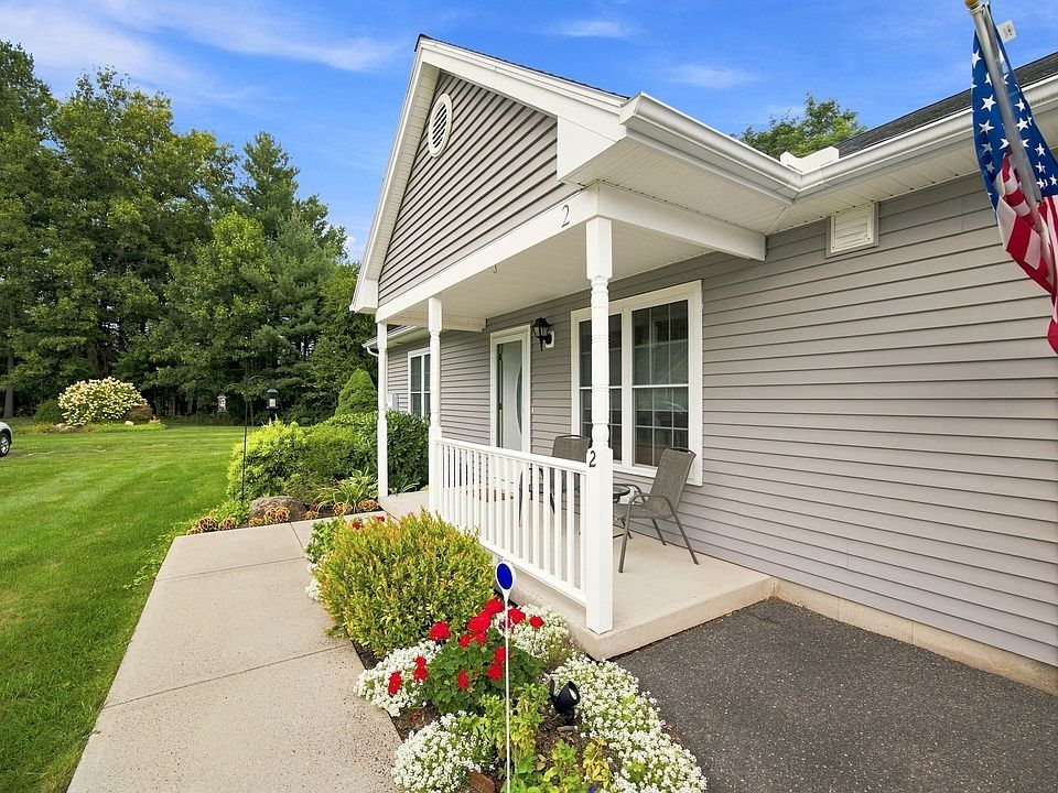 1st image of 9 Parc Pl Unit 2