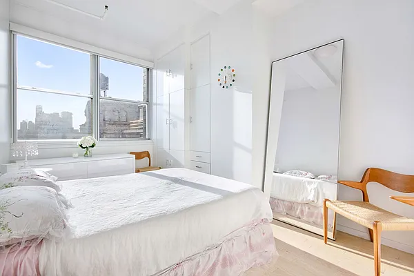 Rented by Compass | media 4