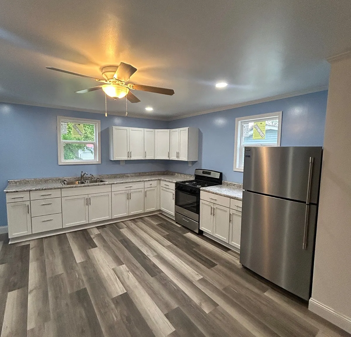 4 bed, 2.5 bath, 1600 sqft, $1,500 — Photo 4