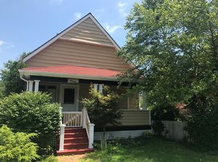 9 S Buchanan St, Danville, IL 61832