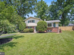 7708 Killebrew Dr, Annandale, VA 22003