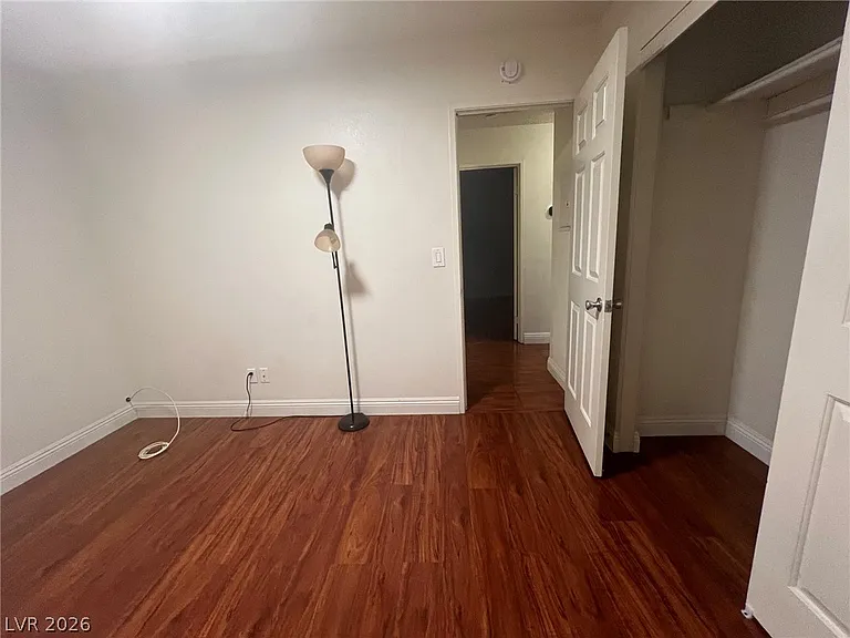 1337 Kari Lee Ct #B — Photo 13