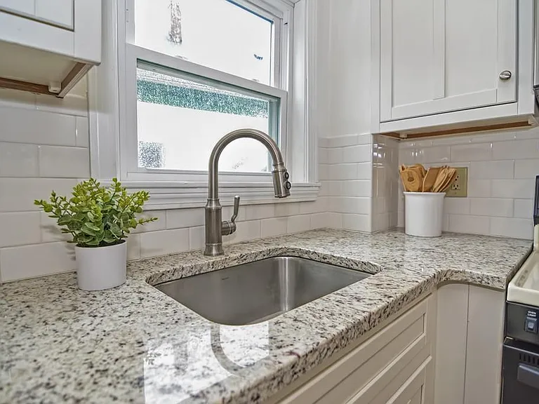 18 Walcott St #1 — Photo 10