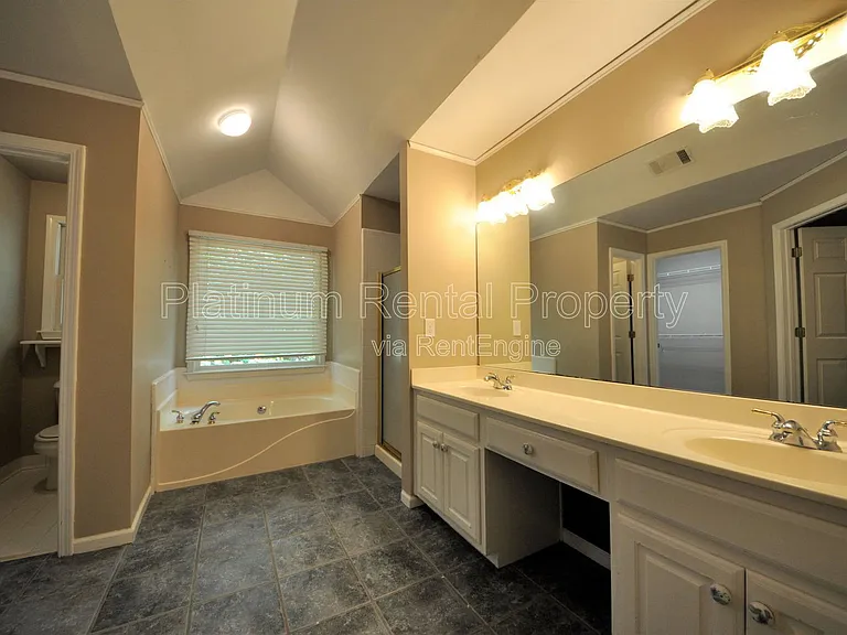 7115 Red Fox Ln — Photo 26