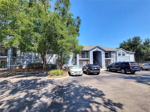 3705 SW 27th St APT 928, Gainesville, FL 32608