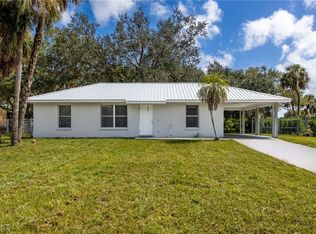 4041 E Sunflower Cir, Labelle, FL 33935