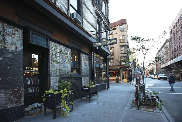 Rented by Crosstown Apartments NYC | media 26