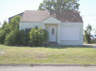 1125 Coble Dr, Borger, TX 79007