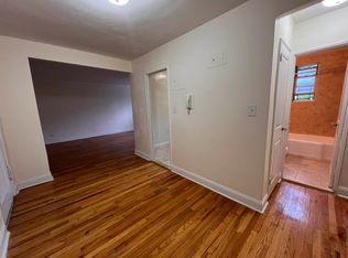 8701 Midland Pkwy APT 3A, Jamaica, NY 11432