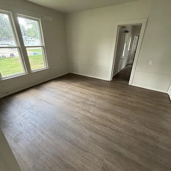702 Washington St #9 — Photo 2