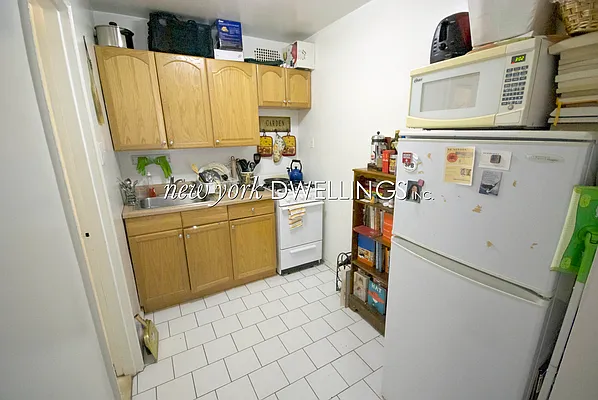 Rented by New York Dwellings LLC | media 5