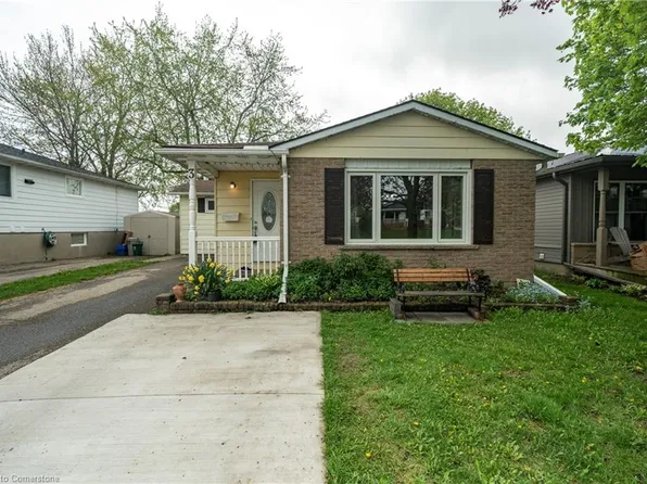 3 Oak Dr, Woolwich, ON N3B 1X5