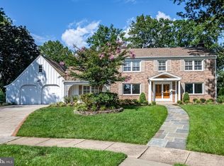 1214 La Ronde Ct, Alexandria, VA 22307