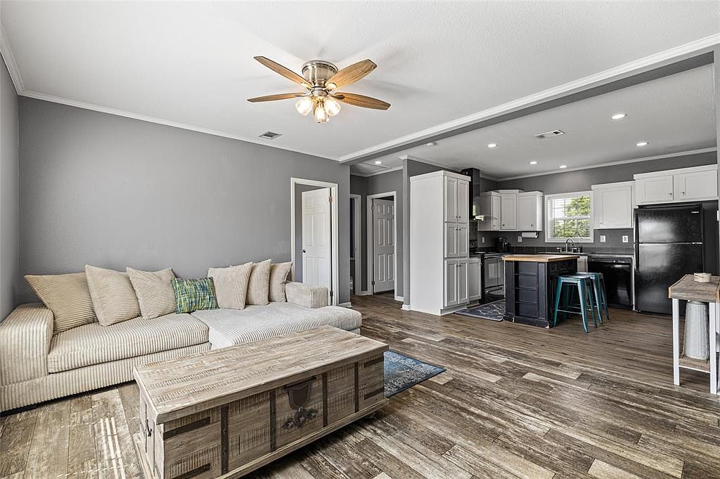 635 Well St, Lexington, TX 78947 MLS 1153270 Zillow