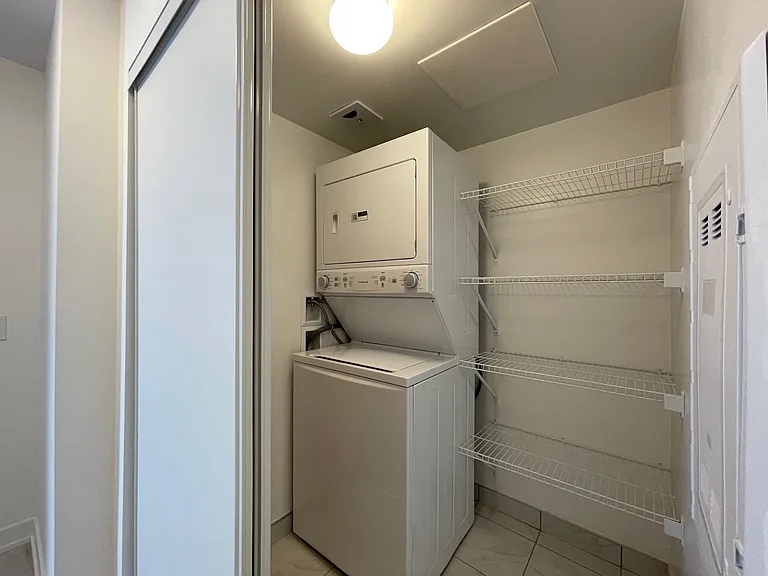 1010 Sandy Beach Rd #5 — Photo 8