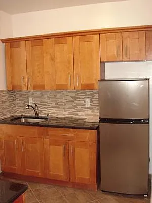 Rented by Metroline Realty | media 5