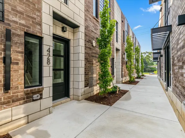 Tienken Trail Lofts, 460 W Tienken Rd #460, Rochester, MI 48306