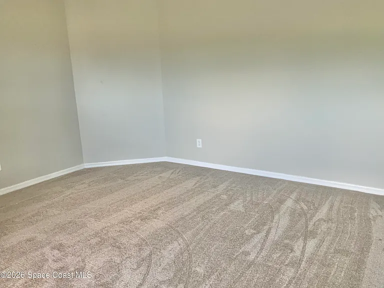 2087 Deercroft Dr — Photo 13