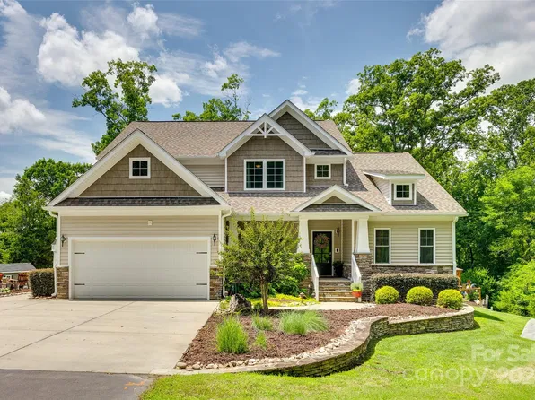 5577 Beaverdam Creek Rd, Lake Wylie, SC 29710