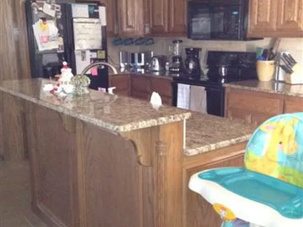 15 NE Summerwood Dr, Elgin, OK 73538